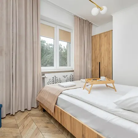 Apartament Beautiful One Bedroom Zamkowa By Renters *