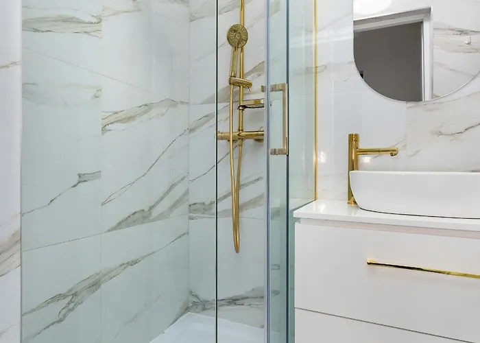 Beautiful One Bedroom Zamkowa By Rent Like Apartment *