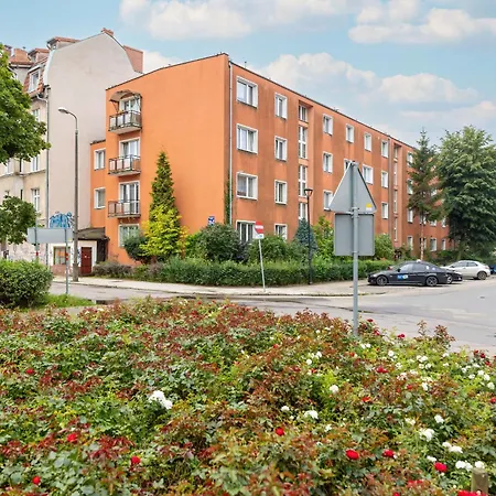 Beautiful One Bedroom Zamkowa By Renters * غدانسك